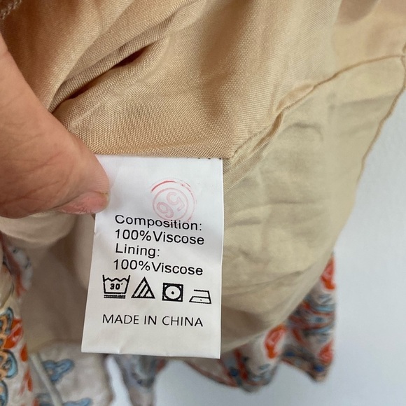 Kirundo Women's Floral Mini Dress Size Small Tiered Flutter Sleeve Side Pockets - Picture 13 of 14